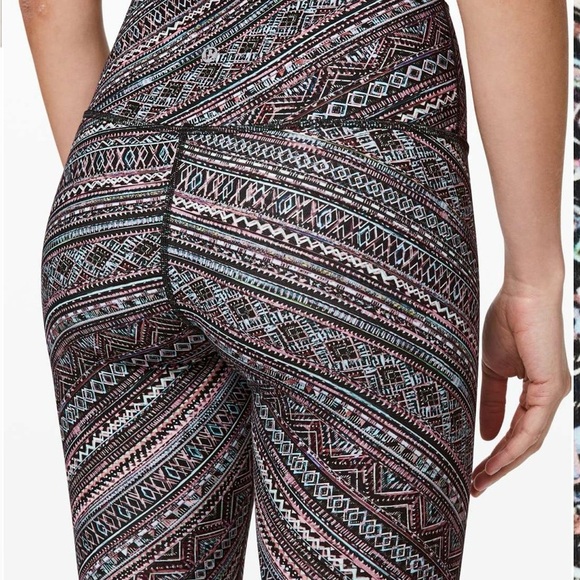 Lululemon Wunder Under High Rise Legging Size 6 - Picture 3 of 6